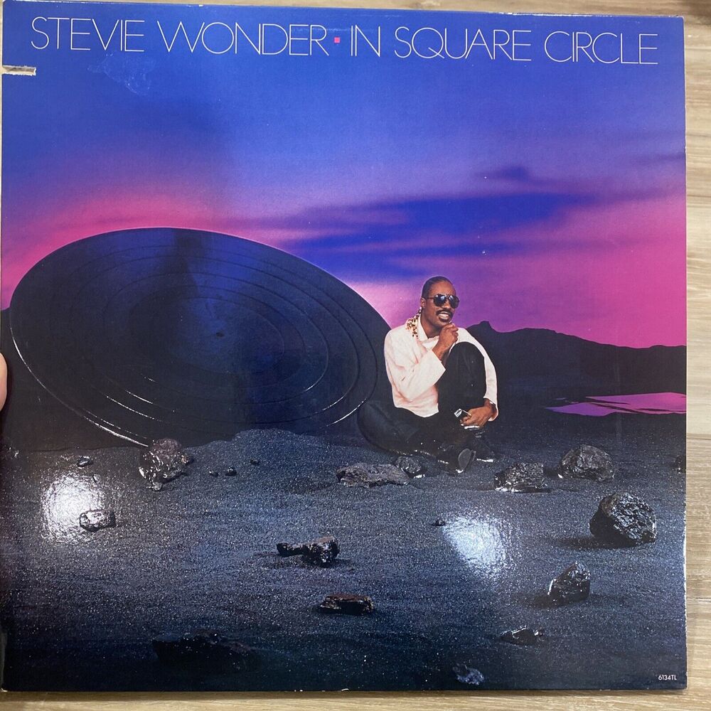 Stevie Wonder “In Square Circle” Vinyl 1985 Motown Records 6134TL